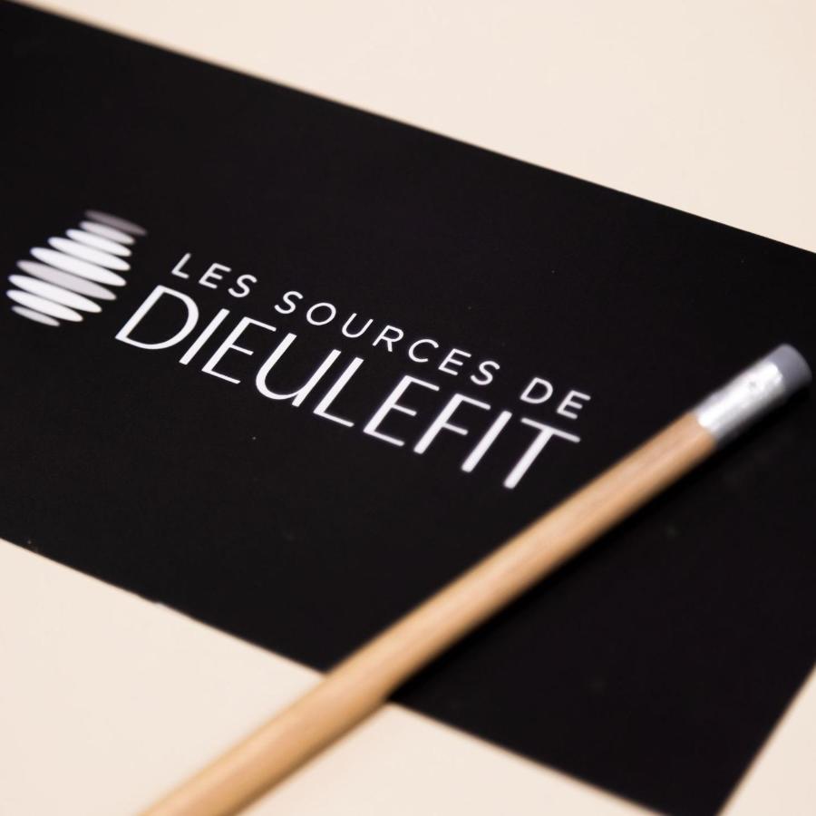 Domaine Les Sources De Dieulefit Bagian luar foto